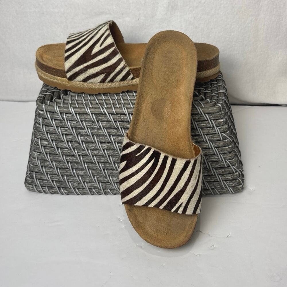 YOKONO Women Zebra Calf Hair Leather Print Slip-On Sandals Sz 7.5 Made In Spain